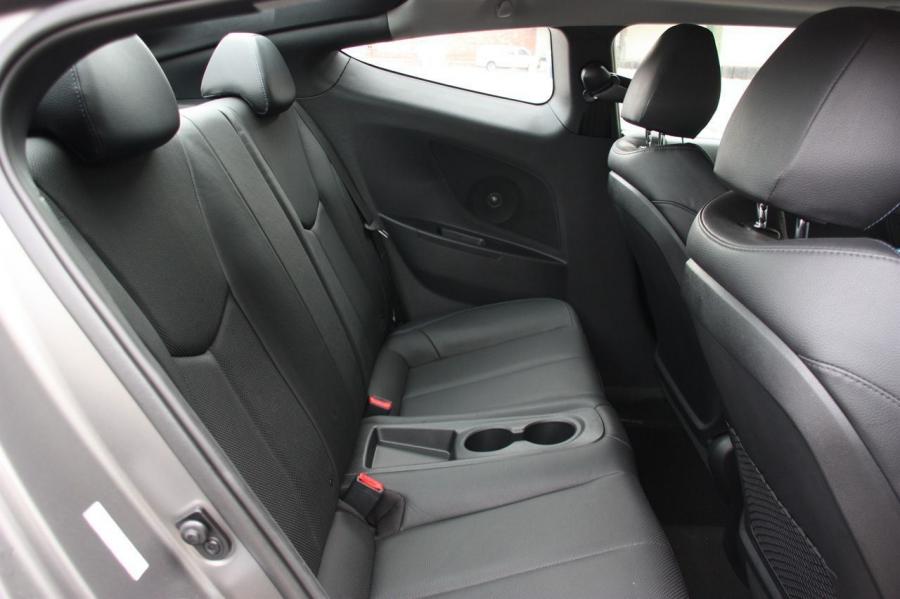  Hyundai Veloster Turbo 2012 года  (фото 131 из 244)